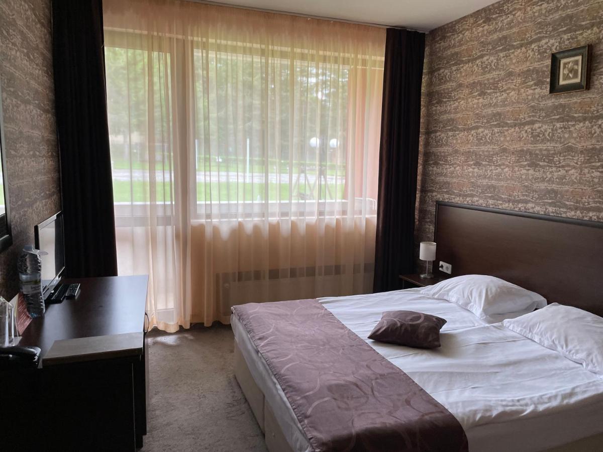 Paradise Spa Hotel Tsigov Chark Exterior foto